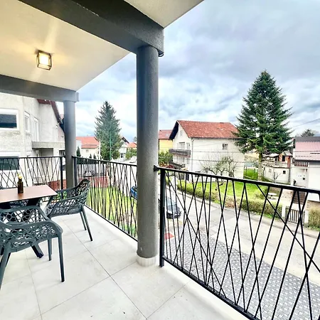 Ilidza - Pejton - Free Parking Apartment *